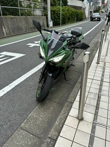 HONDA CBR150R 珍しいバイク。新品など綺麗。低キロ 250r/YZF-25