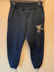 正規 16AW ALEXANDER McQUEEN アレキサンダーマックイーン 薔薇 ローズ 装飾 スウェットパンツ 黒 S 463987 QJX23