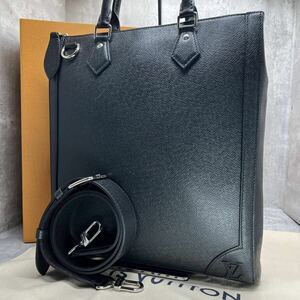 【未使用級 現行】ルイヴィトン LOUIS VUITTON ヴァーティカル トートバッグ 2way タイガ レザー 斜め掛け A4収納 メンズ ビジネス 黒