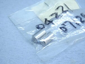 εC20231225-10 スズキ バンディット1200 GSF1200 純正 ノックピン 2個 未使用 04221-07129