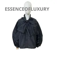 美品♡ESSENCEOFLUXURYシルク　ボウタイブラウス　ボリュームスリーブ