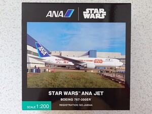 ANA 全日空商事 1/200 スター・ウォーズ BB-8 R2-D2 ANA ジェット ボーイング 767-300ER JA604A　