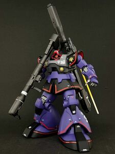 改修塗装済み完成品　MG 1/100 ドム　(機動戦士ガンダム) 黒い三連星　リニューアルバージョン　ver.1.5 2.0