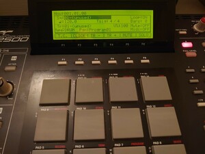 AKAI MPC2500 動作確認ok