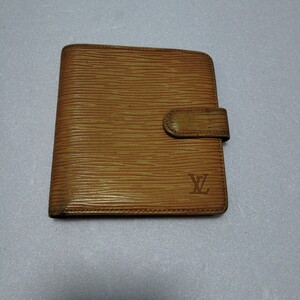 ルイヴィトン エピ 財布 LOUIS VUITTON