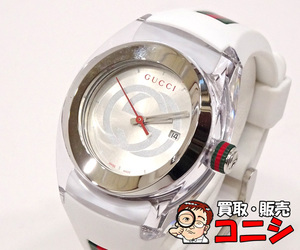 【質コニシ】【GUCCI/グッチ】シンク デイト 137.3 レディースウォッチ 腕時計 ホワイト ラバー 箱付き【送料込み】l0365y