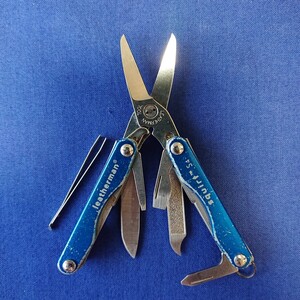 LEATHERMAN(レザーマン) SQUIRT S4 (660)