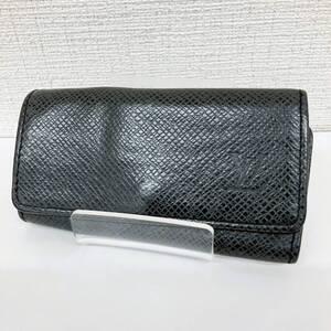 Louis Vuitton　ルイヴィトン　M30522　タイガ　ミュルティクレ4　