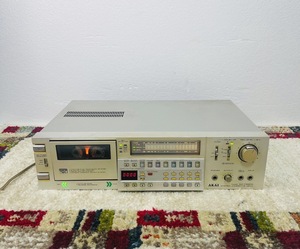 AKAI アカイ カセットデッキ GX-F66RC オーディオ。