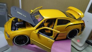 スケール 1/24 希少車種！ DODGE SRT-S CHARGER ！ 世界の名車コレクション！ Jada