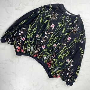 美品 Sawa a la mode サワアラモード 草花刺繍チュールレイヤードスウェットトップス レディース 黒マルチカラー サイズL*RC860