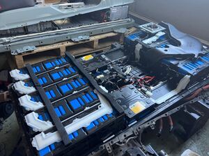 LEV50 10.5kw 蓄電池　 大容量 リチウムイオンバッテリー　 ポータブル電源　バックアップ電源　 4.03V 良品　8セル　基盤付き　在庫限り