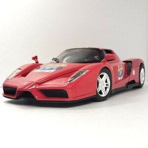 1/18 フェラーリ エンツォ ENZO Ferrari ピニンファリーナ スーパーカー フラッグシップ イタリア 60周年記念 高級 ドア開閉 1円〜 061402