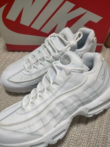 新品 定価20900 NIKE AIR MAX 95 SE ホワイト 27.5cm US10.5 ナイキ エアマックス95 エッセンシャル スニーカー 復刻 白 2024年製　