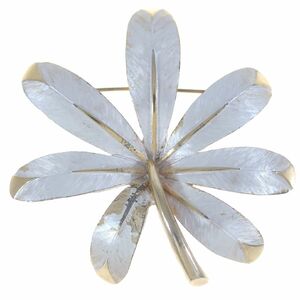 A9258◆【PASTELLI】◆ フラワーモチーフ ホワイト系ペイントの花 ◆ ヴィンテージブローチ ◆