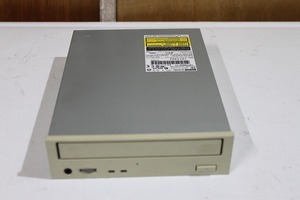 TEAC CD-R／RWドライブ CD-W540E