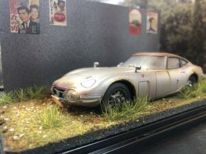 昭和レトロな風景 1/32 トヨタ 2000GT 旧車 自作ジオラマ完成品 ケース付