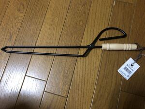 新品　未使用　薪バサミ　44cm 焚き火 バーベキュー