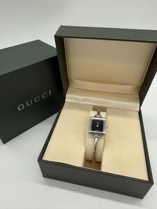 【良品】　GUCCI グッチ　1500L スクエア　レディース　腕時計　バングル クォーツ