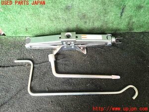 1UPJ-23947805]ジムニー(JB64W)車載工具 中古