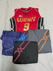 ☆美品　女子　バレーボール　ミズノ MIZUNO　柏　ユニフォーム　部活 試合 大会　練習着セット☆ 