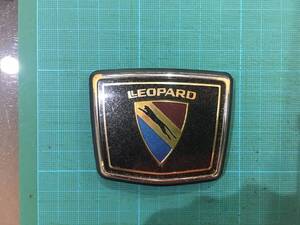 日産 F30 レパード エンブレム （65802 F5180-1） NISSAN LEOPARD BADGE emblem ボンネットエンブレム 