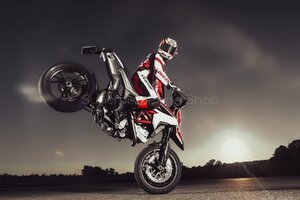 BT MOTO 社製 ECU書き換えソフトウエア DUCATI HYPERMOTARD 939 2016～2018 年式