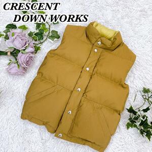 送料無料　良品　crescent down works 　クレセントダウンワークス　ダウンベスト　ベージュ　キャメル　レディース S