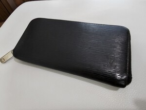 ルイヴィトン ジッピーウォレット エピ 長財布 LOUIS VUITTON