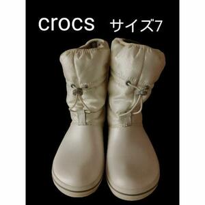 crocs クロックス　パールホワイトブーツ　w7 23cm