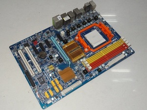 美品 GIGABYTE GA-MA770-DS3 マザーボード AMD 770 AM2+ AM2 940 ATX DDR2