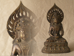 時代 古銅チベット観音像 古銅チベット仏 自念仏 枕本尊 ブロンズ像 仏教仏像 招福 縁起物