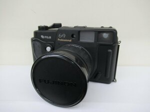 富士フィルム　FUJIFILM　カメラ　GW690III　Professional 6x9　90mmレンズ付　中古 ジャンク G11-35◎