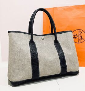 HERMES ● 極上美品 □P刻印 ガーデンパーティPM 刻印有り グレー ブラック バック エルメス 黒