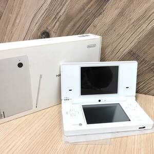 ◇新品未使用 任天堂 ニンテンドー DSi 本体 TWL-S-WA ホワイト TWL-001 NINTENDO-DSi/ニンテンドーDSi おまけ付き 【G169～438AY】