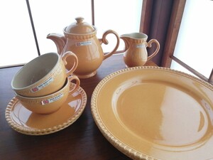 未使用 Royal Stafford カップ＆ソーサー 2客セット ティーポット クリーマー 陶器 Afternoon Tea ロイヤルスタッフォード ペア 大皿