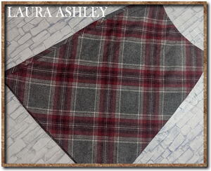 ☆LAURA ASHLEY　ローラアシュレイ　ウールチェックスカート☆