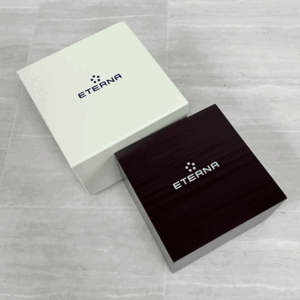 【未使用・訳あり処分品】　ETERNA/エテルナ　純正　時計用ボックス・箱　劣化あり