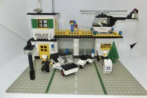 LEGO #381-2 警察署　Police Headquartes 街シリーズ　オールドレゴ