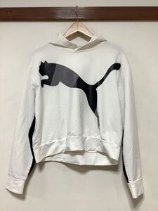 あ1332 PUMA プーマ ビッグロゴプリント ジャージパーカー プルオーバー M ホワイト ショート丈 ドロップショルダー ゆったりめ