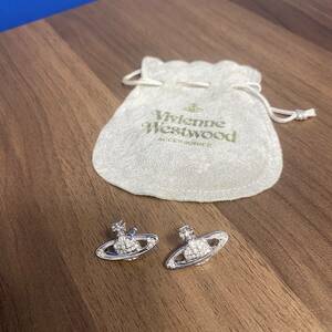 1円スタート　■美品■ Vivienne Westwood ヴィヴィアンウエストウッド オーブ ラインストーン ピアス アクセサリー