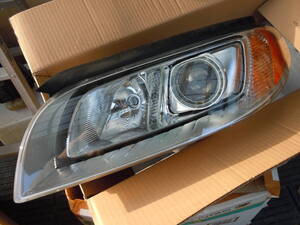 VOLVO ボルボ S80　AB630T4　ヘッドライト左 HID 31353534　良品　　石