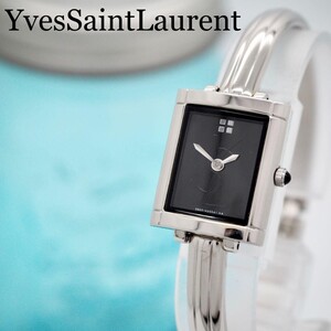 686【美品】YvesSaintLaurent 時計　レディース　バングル