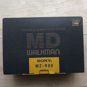 SONY MD WALKMAN ソニー MDウォークマン MZ-R90 ポータブルミニディスクレコーダー 付属品完備(未使用)