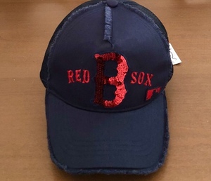 RED SOX コラボ CAP コタケ YOSHINORI KOTAKE ボストン レッド ソックス 紺 キャップ 帽子 スパンコール MLB プロ 野球 好きに も