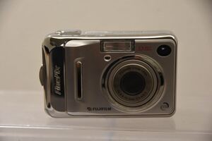 コンパクトデジタルカメラ FUJIFILM フジフィルム FINEPIX A500 Z11