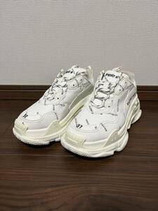 BALENCIAGA バレンシアガ TRIPLE S スニーカー 24.5　白　ALLOVER LOGO