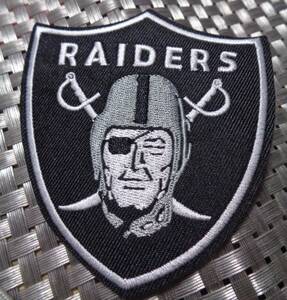 LR黒◆新品NFLラスベガス・レイダース Las Vegas Raiders刺繍ワッペン◆アメフト　アメリカンフットボール　アメリカ　サポーター　侵略者