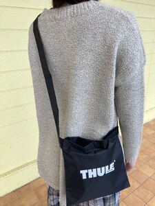 Thule スーリー　ショルダーバッグ　黒　非売品