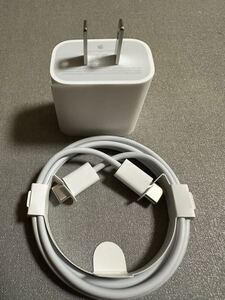 Apple 純正品 20W USB-C電源アダプタ と TYPE-Cケーブル 未使用品　